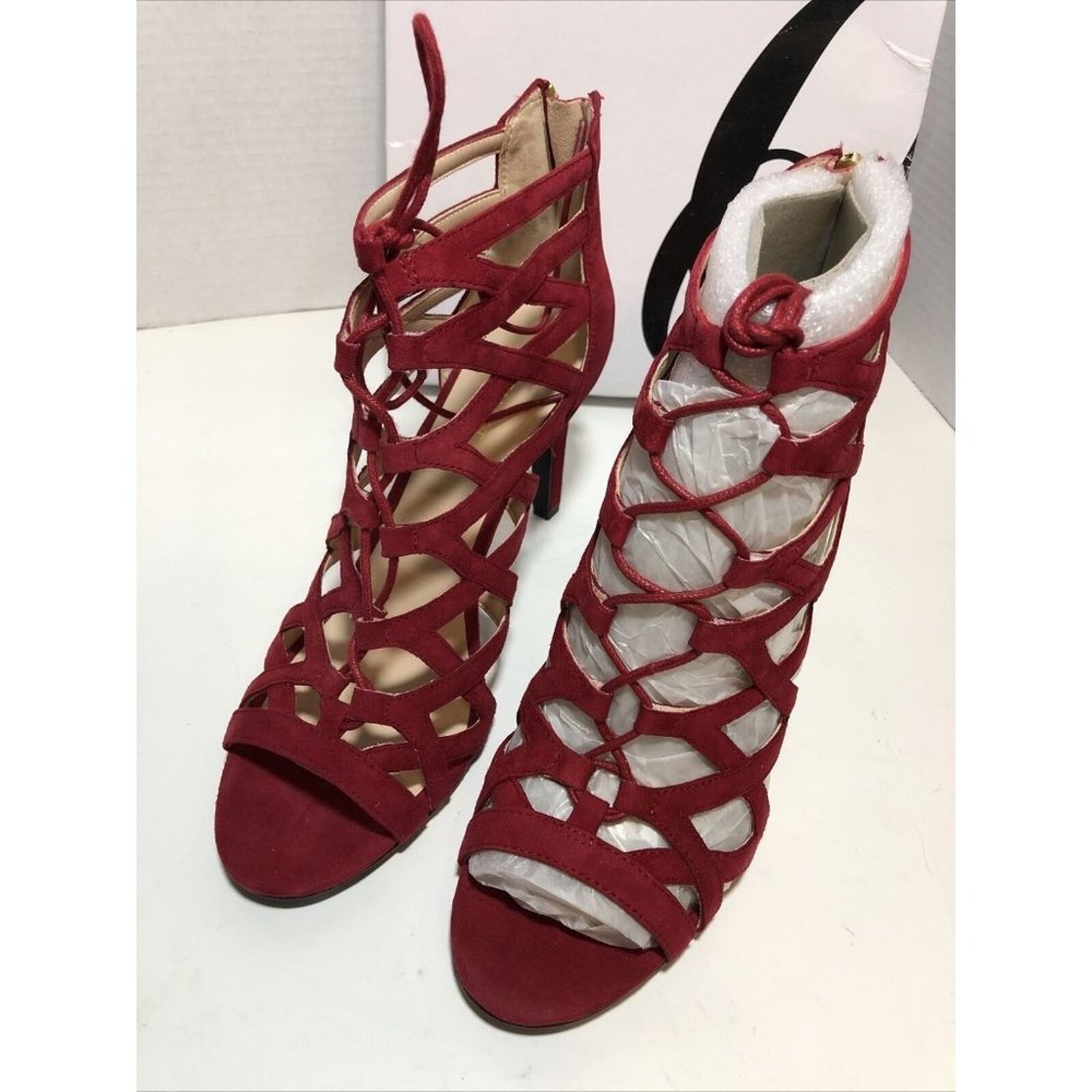 Nib Nine West Dress Sandal Womens 9.5 Red Authority Strappy Pumps Peep Toe Heels